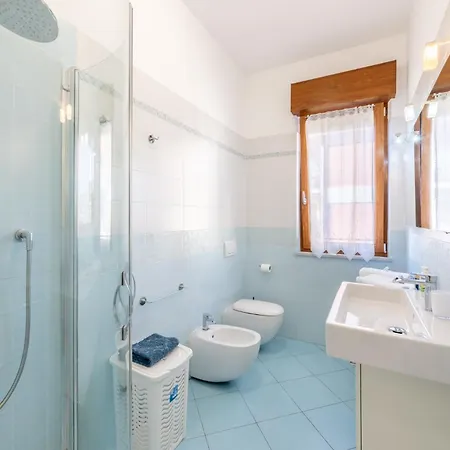 New Luxury 2bdr Terrace, Views, Ac Lägenhet